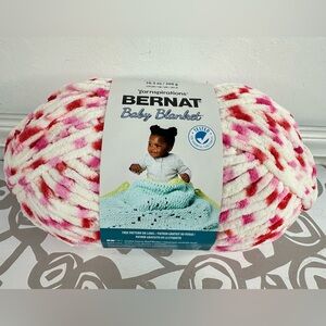 Yarnspirations Bernat Baby Blanket Yarn 220 yds 10.5 oz 300 g Strawberry Dot